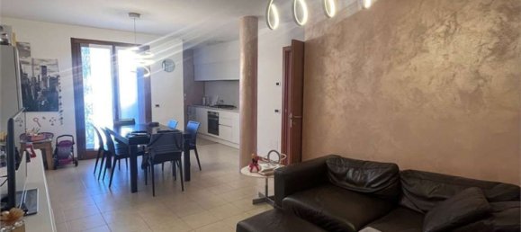 Квартира с 4 комнатами в Порденоне, Италия № 234678 20