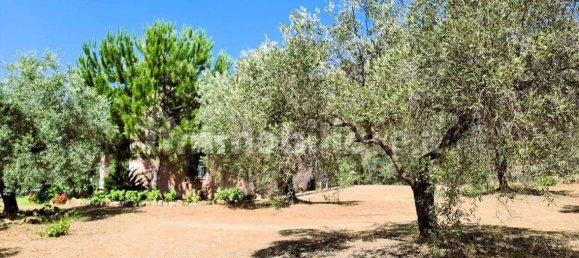 3 bedrooms House in Sardinia, Italy No. 290017 17