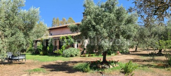 3 bedrooms House in Sardinia, Italy No. 290017 3