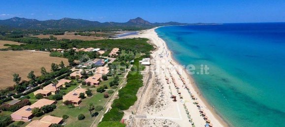 3 bedrooms House in Sardinia, Italy No. 290017 2