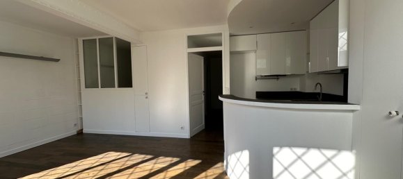 2 bedrooms Apartment in Fontenay-sous-Bois, France No. 143069 3