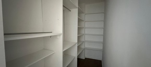 2 bedrooms Apartment in Fontenay-sous-Bois, France No. 143069 11