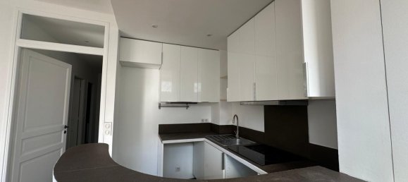 2 bedrooms Apartment in Fontenay-sous-Bois, France No. 143069 6