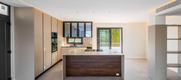 2 bedrooms Apartment in Marbella, Spain No. 125240 4