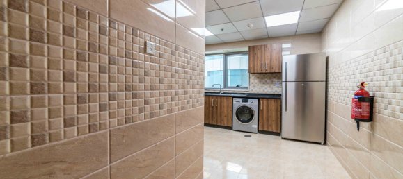 Apartamento de 3 dormitorios en CONQUEROR TOWER, Ajman Industrial Area, UAE No. 61715 9