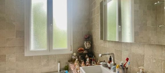 3 Schlafzimmer Haus in Colombes, France, Nr. 168985 6