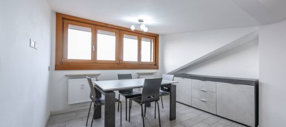 2 bedrooms Apartment in Bergamo, Italy No. 2179 3