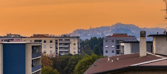 2 bedrooms Apartment in Bergamo, Italy No. 2179 21