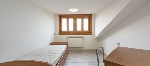 2 bedrooms Apartment in Bergamo, Italy No. 2179 10