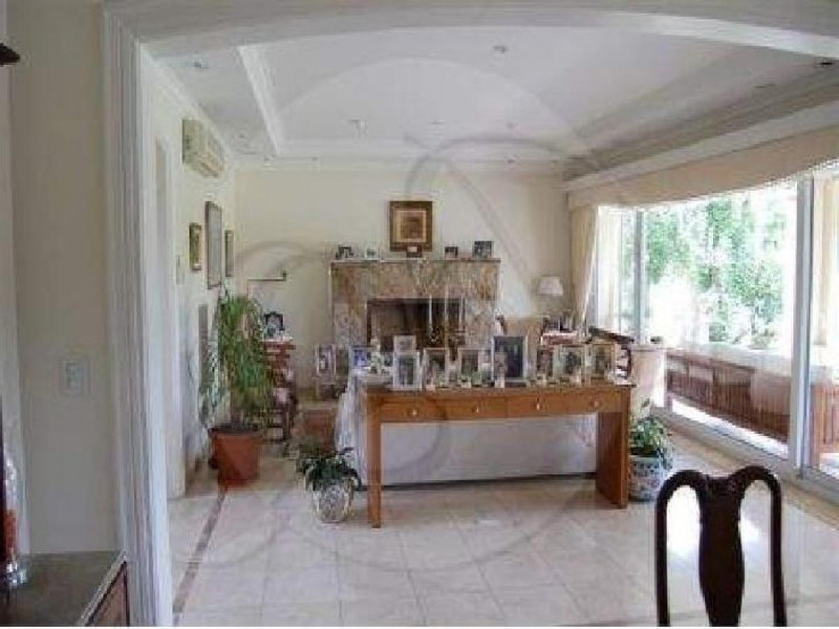 3 bedrooms House in Pilar, Argentina No. 69021