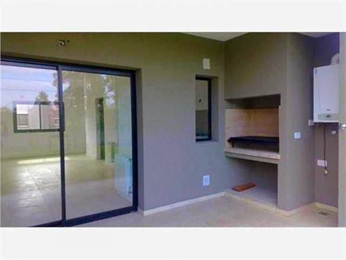 Studio in Pilar, Argentina No. 9185