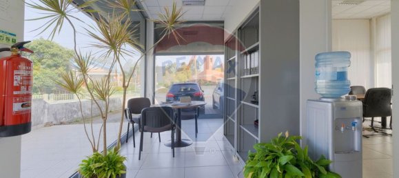 317m² Office in Aveiro, Portugal No. 74487 15