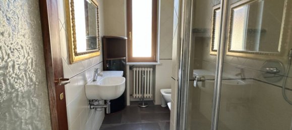 Villa de 5 dormitorios en Mondovì, Italy No. 154121 36