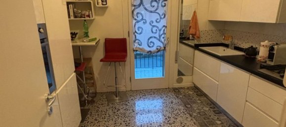 3 rooms Apartment in Treviso, Italy No. 60755 6