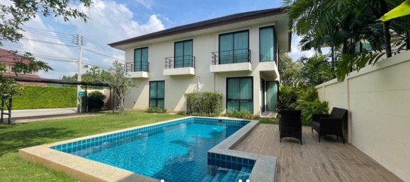 3 bedrooms Villa in Pattaya, Thailand No. 16980 3