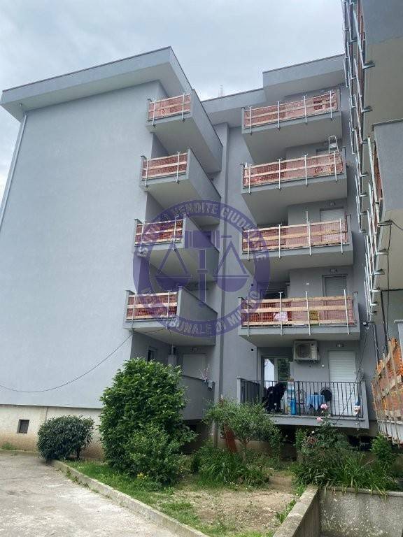 4 غرف نوم شقة في Liscate, Italy رقم 276194