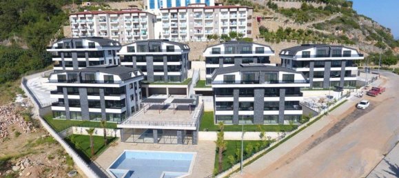 5 rooms Apartment in Alanya, Turkey No. 10166 2