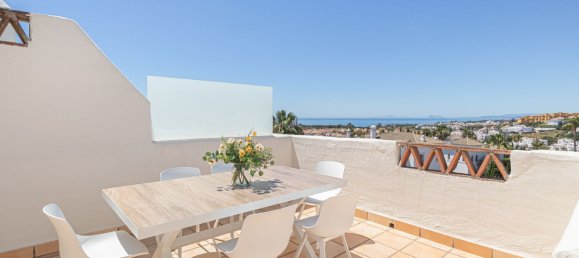 2 chambres Penthouse à Estepona, Spain No. 148723 22