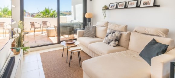 2 chambres Penthouse à Estepona, Spain No. 148723 11