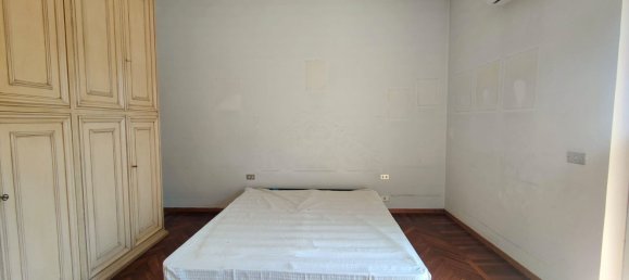 6 bedrooms Apartment in Prato, Italy No. 311507 19