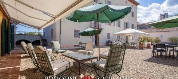 12 bedrooms Villa in Lucca, Italy No. 155993 33