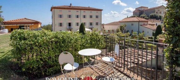 12 bedrooms Villa in Lucca, Italy No. 155993 25