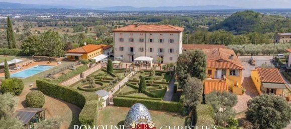 12 bedrooms Villa in Lucca, Italy No. 155993 4