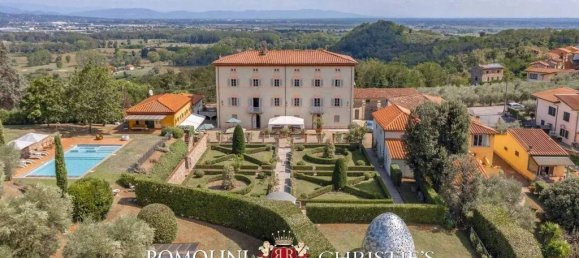 12 bedrooms Villa in Lucca, Italy No. 155993 3