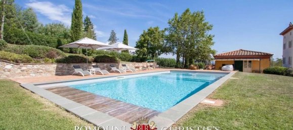 12 bedrooms Villa in Lucca, Italy No. 155993 17