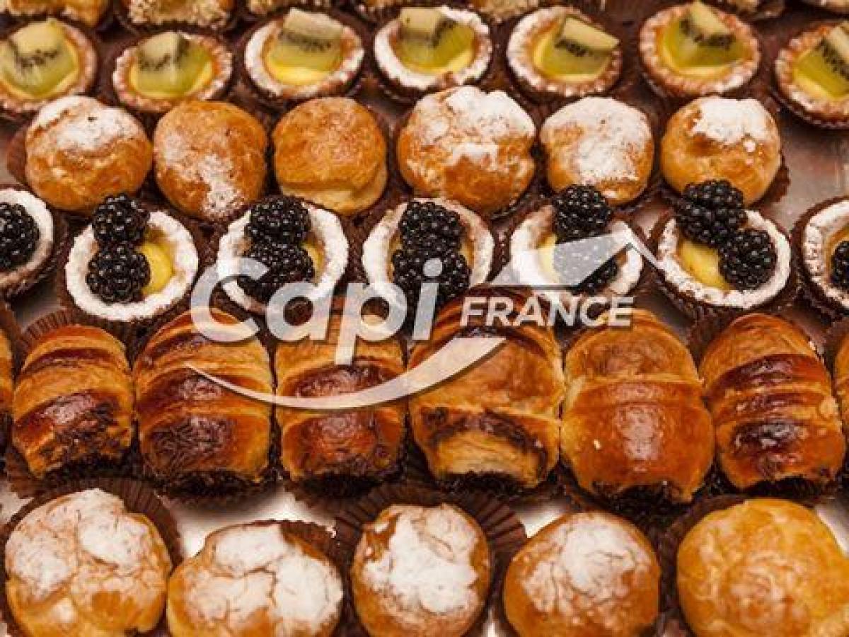 180m² Office in Saumur, France No. 20062