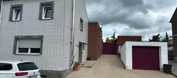 4غرفة تاون هاوس في Duren, Germany رقم 226980 3