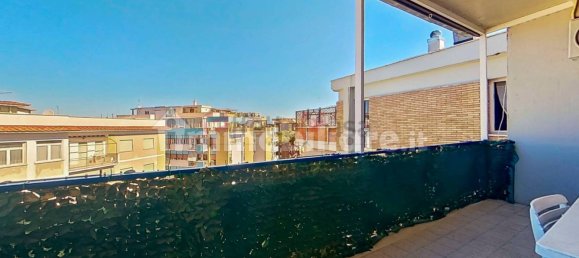 3 bedrooms Apartment in Rome, Italy No. 307684 10