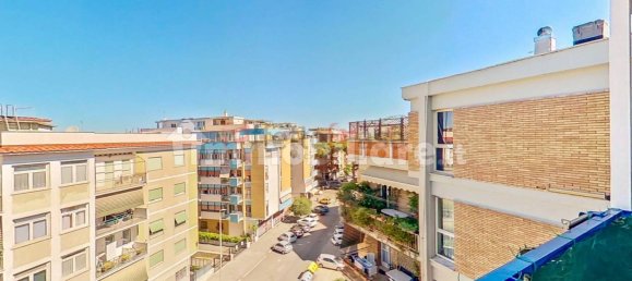 3 bedrooms Apartment in Rome, Italy No. 307684 15