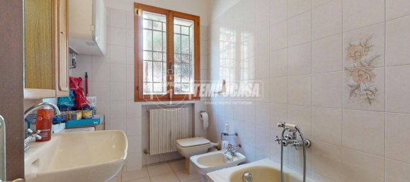2 Schlafzimmer Villa in Valsamoggia, Italy, Nr. 319784 15