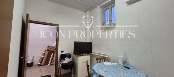 93m² Commercial property in Milan, Italy No. 248472 6