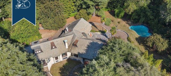 7 bedrooms Villa in Carimate, Italy No. 373670 11