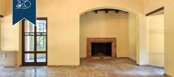 7 bedrooms Villa in Carimate, Italy No. 373670 25