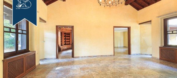 7 bedrooms Villa in Carimate, Italy No. 373670 24