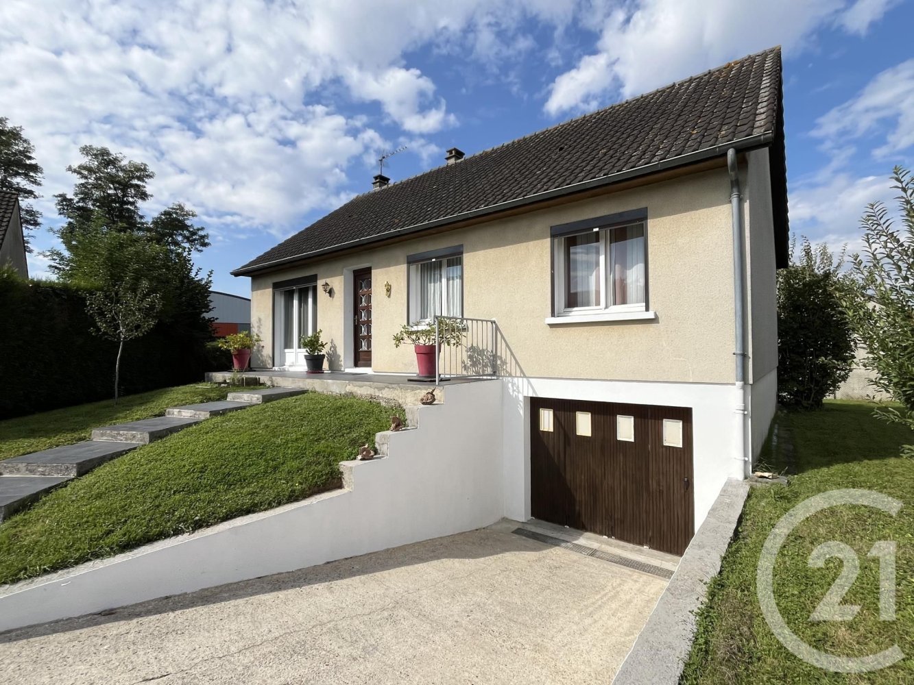 2 bedrooms House in Auneau, France No. 231508