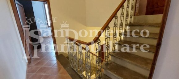 7 bedrooms House in Pisa, Italy No. 331673 18