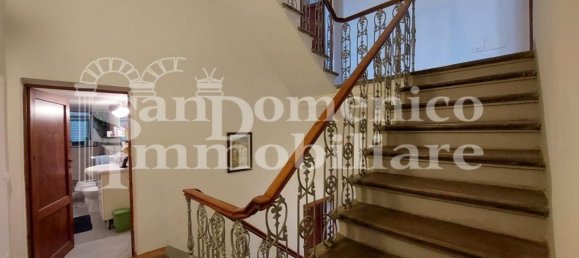 7 bedrooms House in Pisa, Italy No. 331673 9