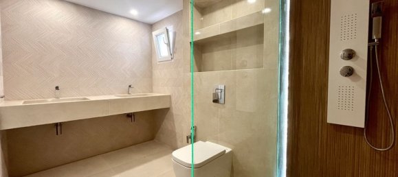 6 bedrooms Villa in Torrevieja, Spain No. 189207 10