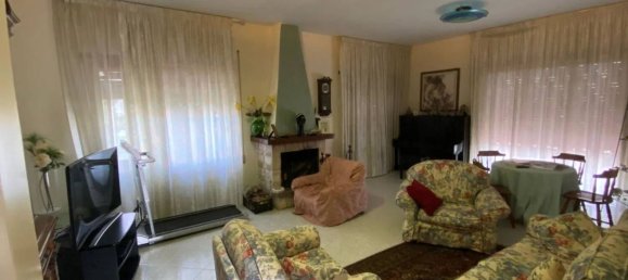 Вилла с 15 спальнями в Фонди, Италия № 168511 7