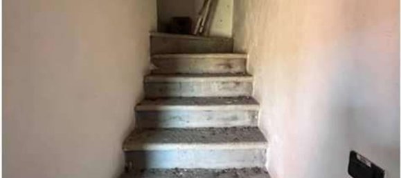 4 bedrooms House in Vernio, Italy No. 323728 15