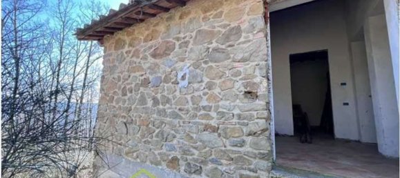 4 bedrooms House in Vernio, Italy No. 323728 23