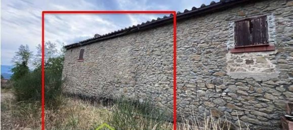 4 bedrooms House in Vernio, Italy No. 323728 9