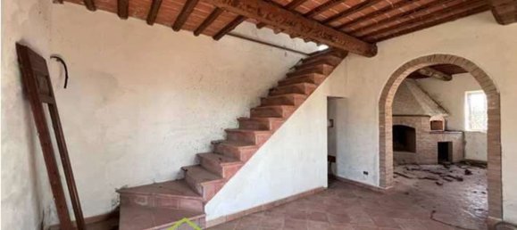 4 bedrooms House in Vernio, Italy No. 323728 26