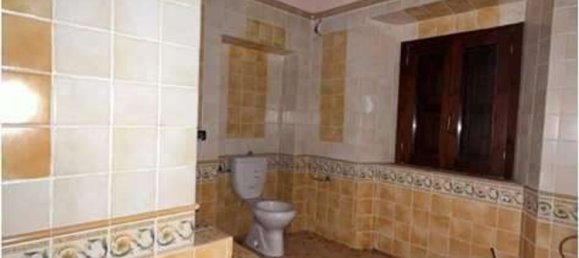 4 bedrooms House in Vernio, Italy No. 323728 17