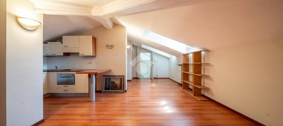 4 bedrooms Villa in Parma, Italy No. 377079 21