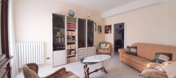 5 rooms Apartment in Taranto, Italy No. 31750 19